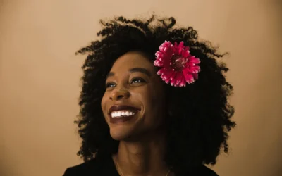 5 Simple Ways to Keep Your Natural Hair Looking 10/10 This Summer