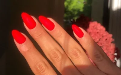 These Seven Nail Colours Will Dominate The Salons